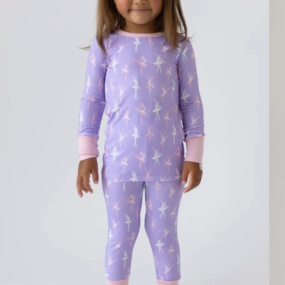 Laree and co girls 2 pc ballerina bamboo set NWT‎